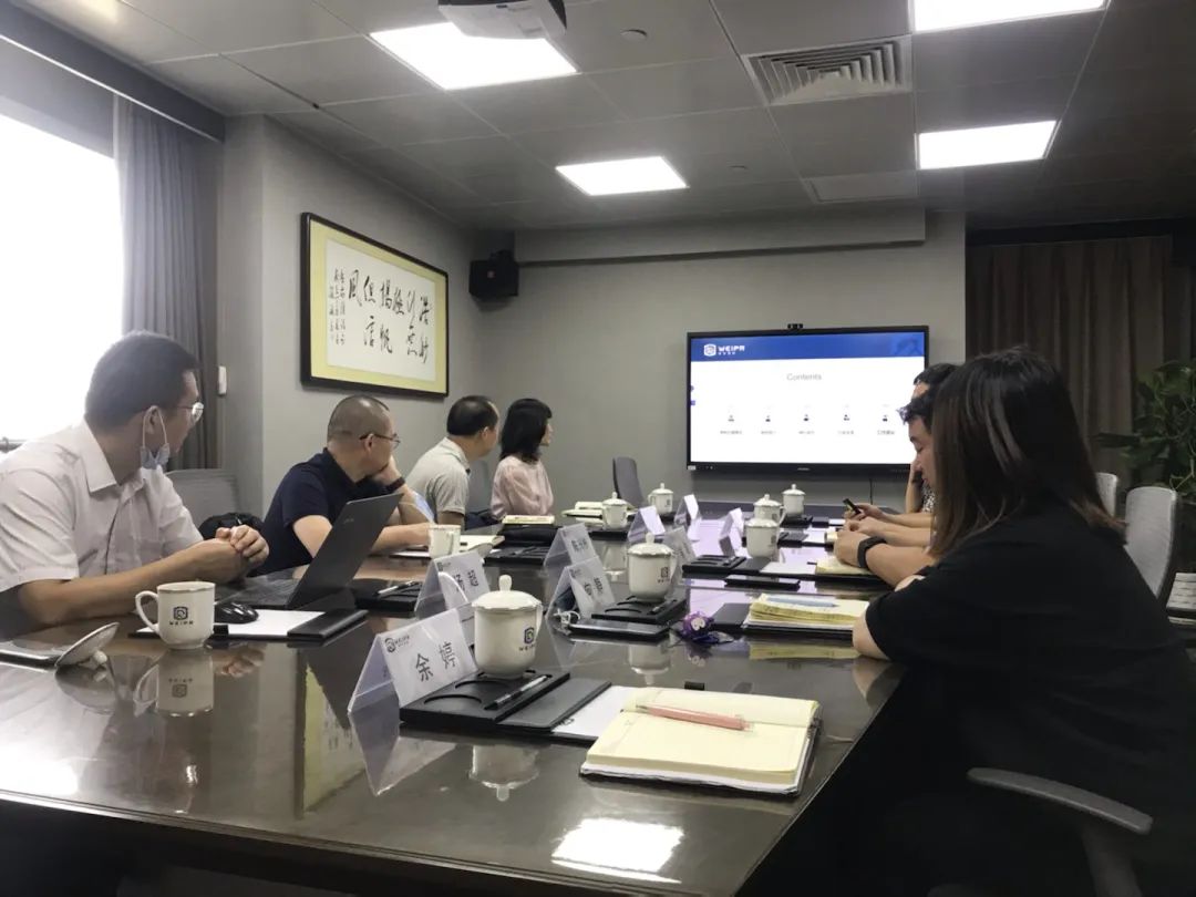 熱烈歡迎東風(fēng)商用車有限公司蒞臨我司交流指導(dǎo) 